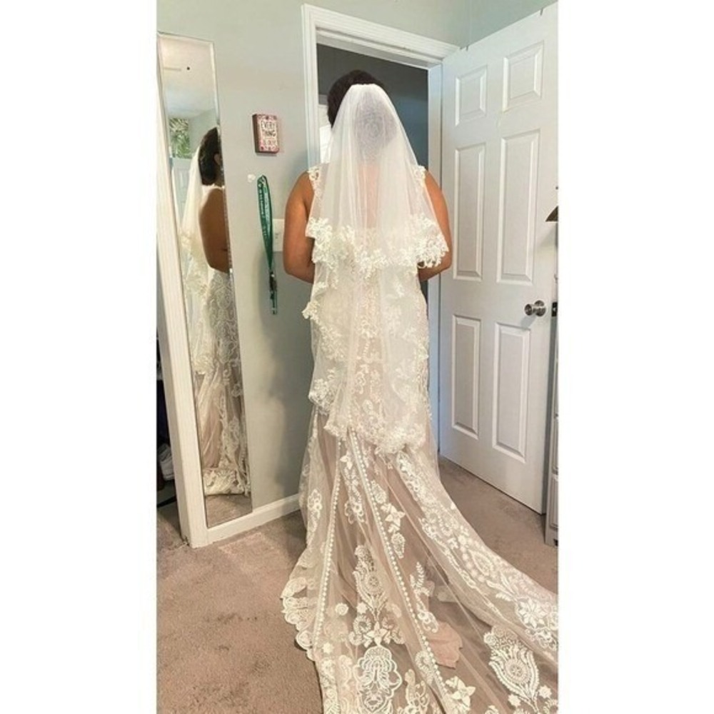 New Off-White 2-tiered Fingertip Bridal Veil 45" Blusher Lace Comb Wedding Ivory